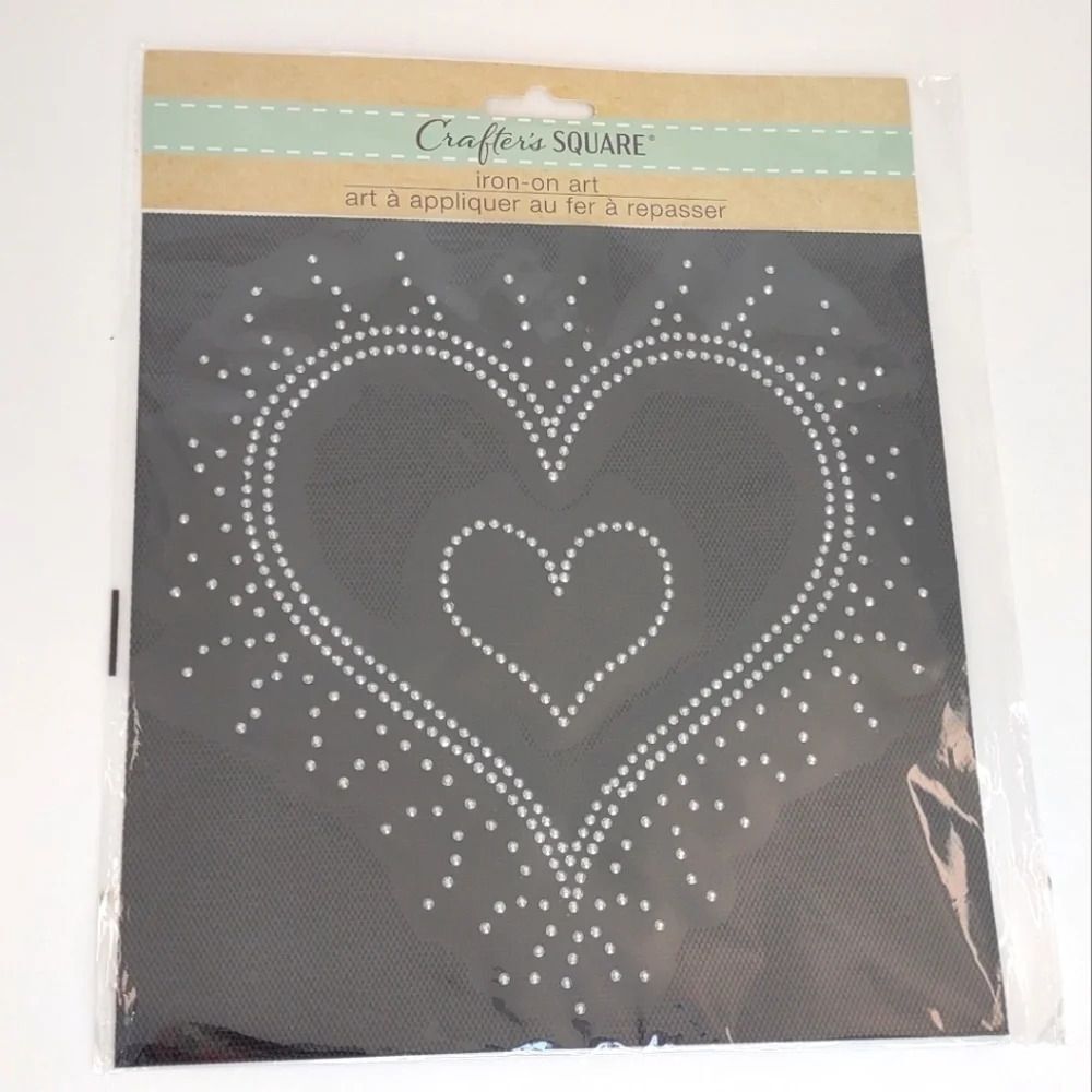 Crafter’s Square Iron-On Heart sparkle rhinestone Appliqué NWT - Picture 2 of 6